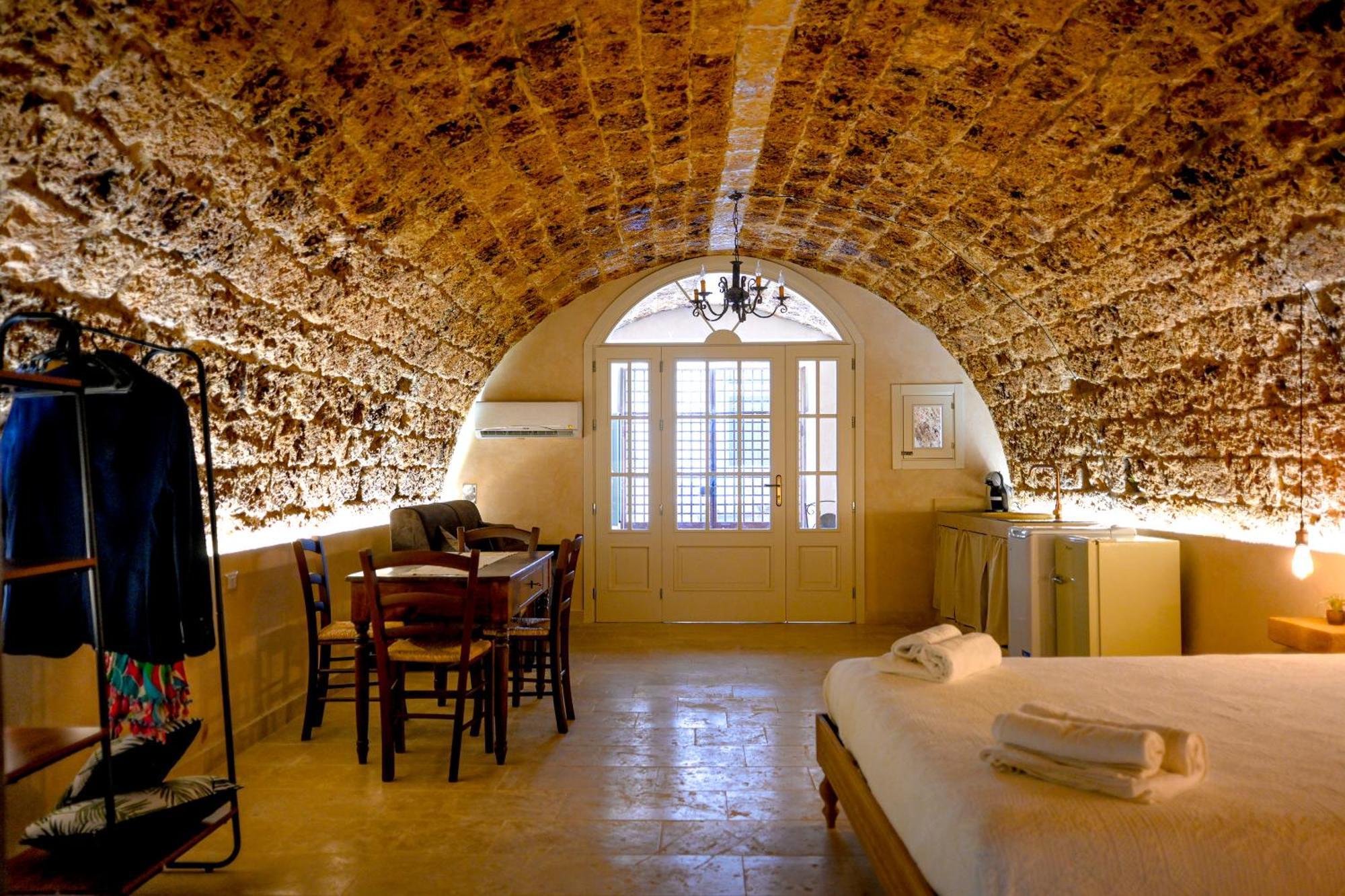 La Grotta, Luxury Suite & Spa نوتو المظهر الخارجي الصورة