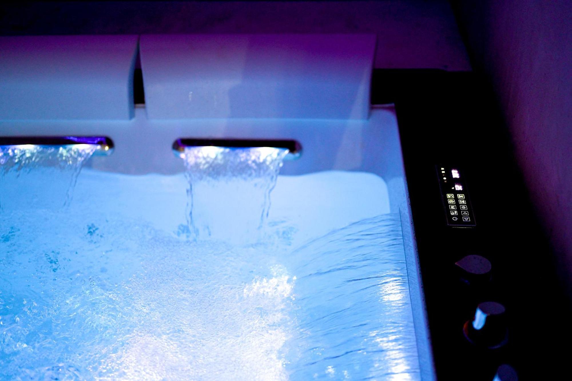 La Grotta, Luxury Suite & Spa نوتو المظهر الخارجي الصورة
